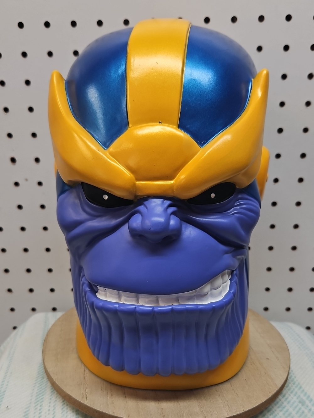 Marvel Heroes Thanos Head Bust Coin Bank Previews Exclusive Full Size 1:1 Scale